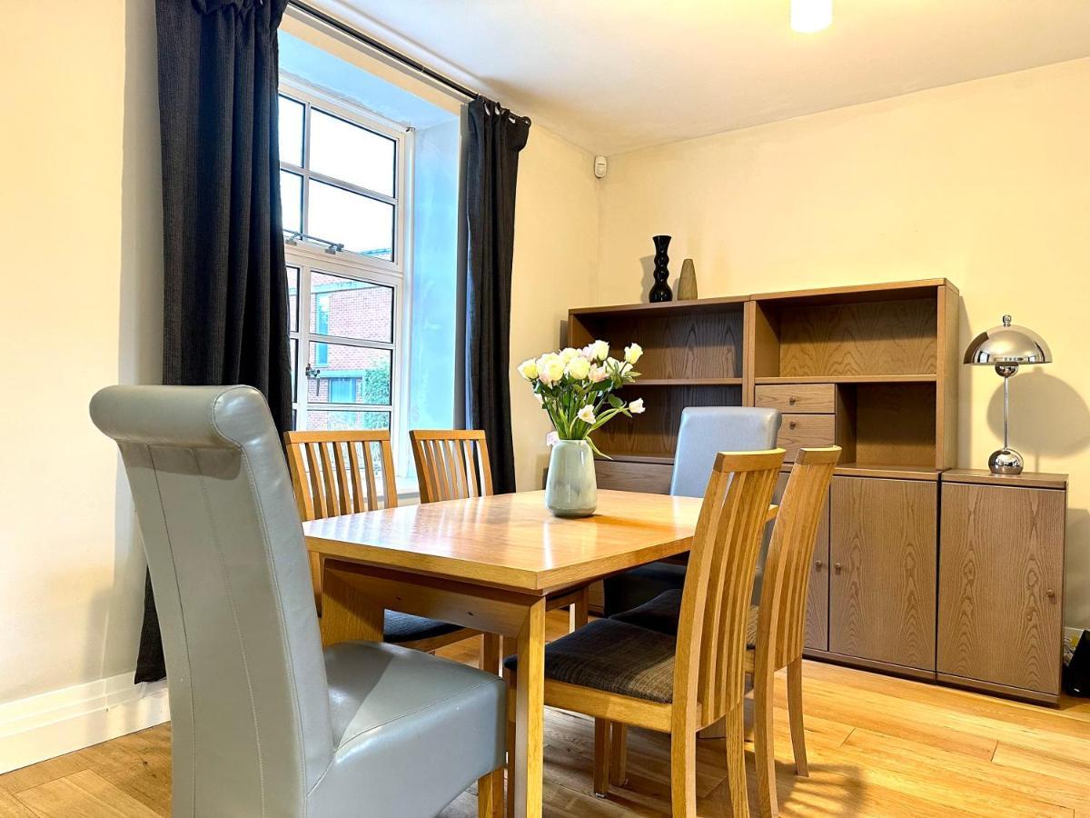 Desirable 2 Bedroom Apartment In Bicester That Sleeps 5 מראה חיצוני תמונה